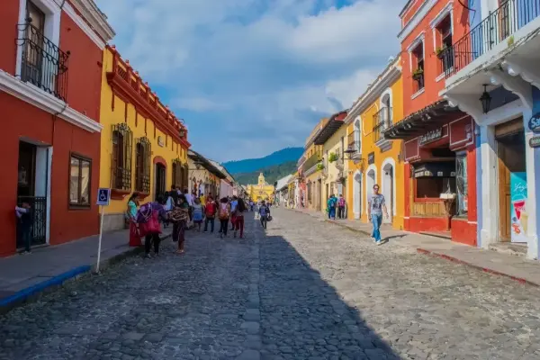 Beneficios ambientales y sociales del turismo fuera de temporada
