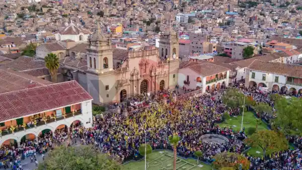 Consejos para disfrutar la Semana Santa en Ayacucho 2025