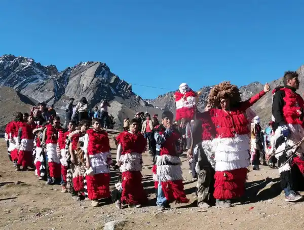 ¿Qué es la festividad del Señor de Qoyllur Riti?
