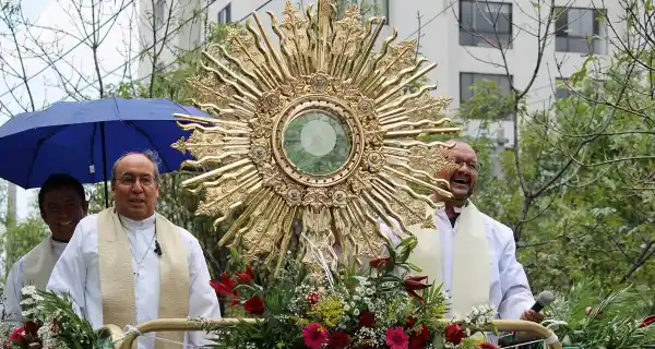 Origen e historia de Corpus Christi